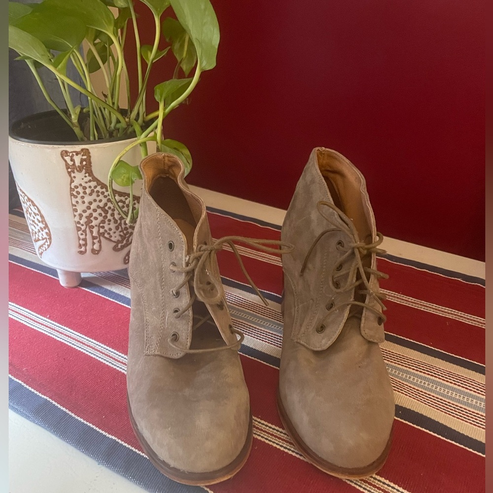 Topshop heeled desert boots